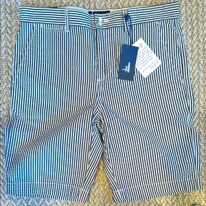 JOHNNIE-O seersucker shorts size 16 boys